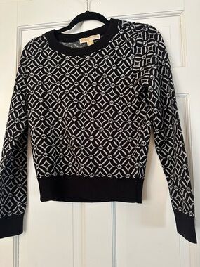 Michael Kors Women's Black and Silver Geometric Pattern Sweater